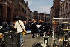 8 giugno 2013, apertura live di Edoardo Bennato (VI)