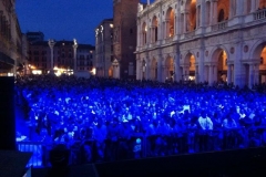 8 giugno 2013, apertura live di Edoardo Bennato (VI)